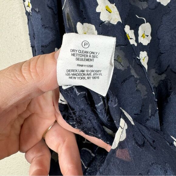 Derek Lam 10 Crosby Silk Floral Long Sleeve Blouse Navy Blue Daisy Women’s 8 - Picture 7 of 8